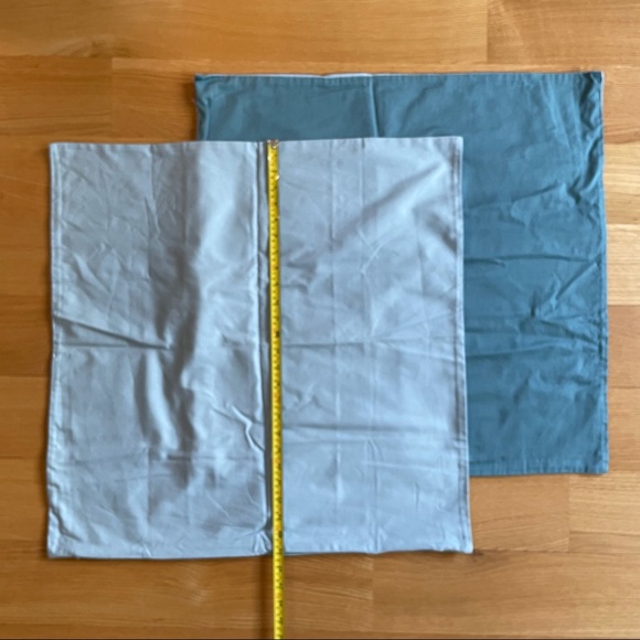 Banana Republic Reversible Euro Sham - Picture 8 of 8